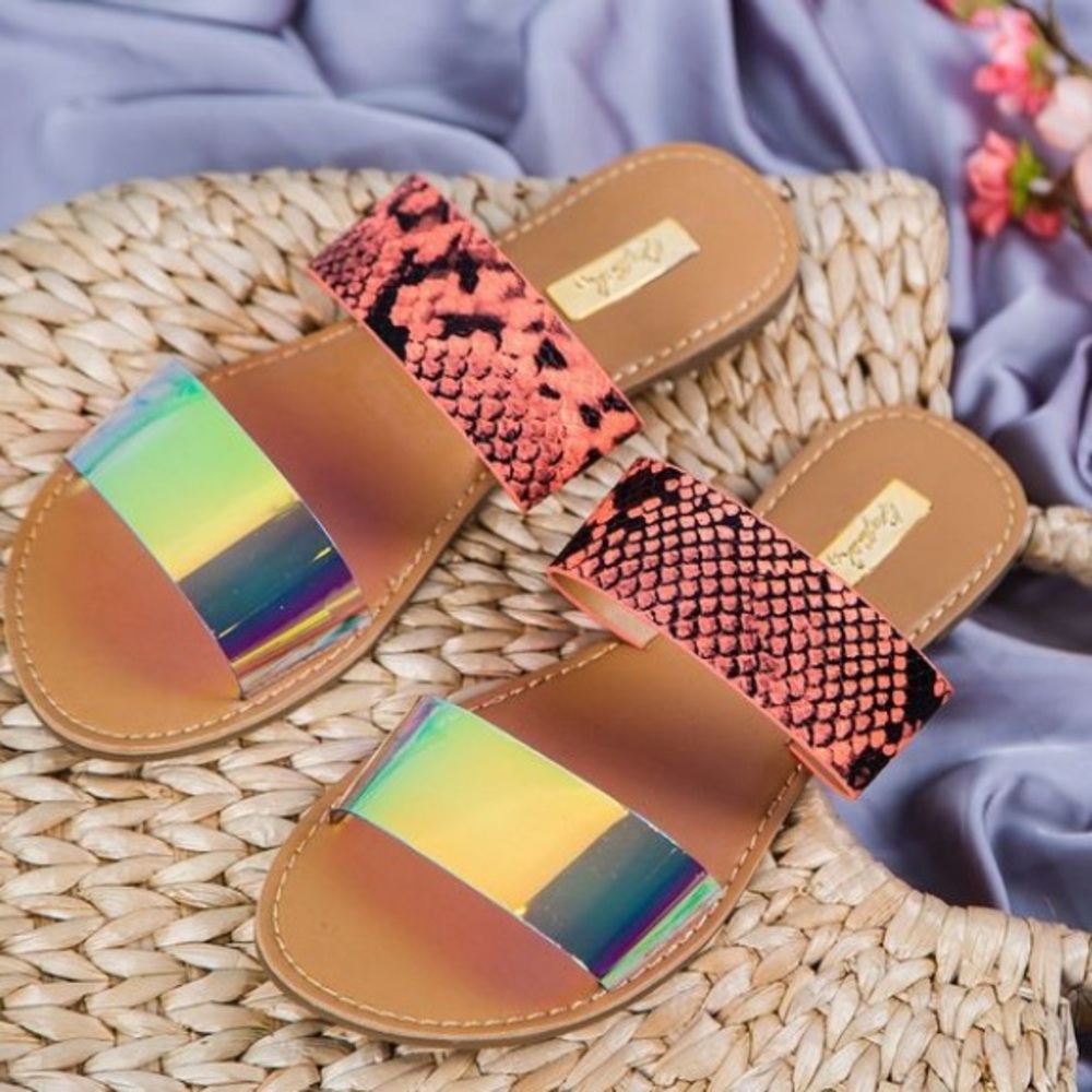 Qupid 2 band sandals